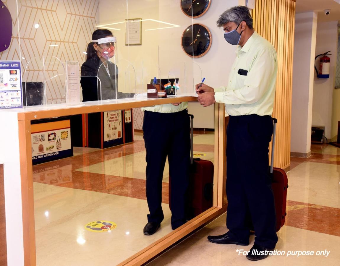 Oyo 40146 Hotel Continental Μποπάλ Εξωτερικό φωτογραφία